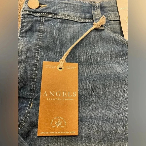 Angels  Forever Yours Everplex Sculpt High Rise Flare Jeans Size 22 - Picture 9 of 10
